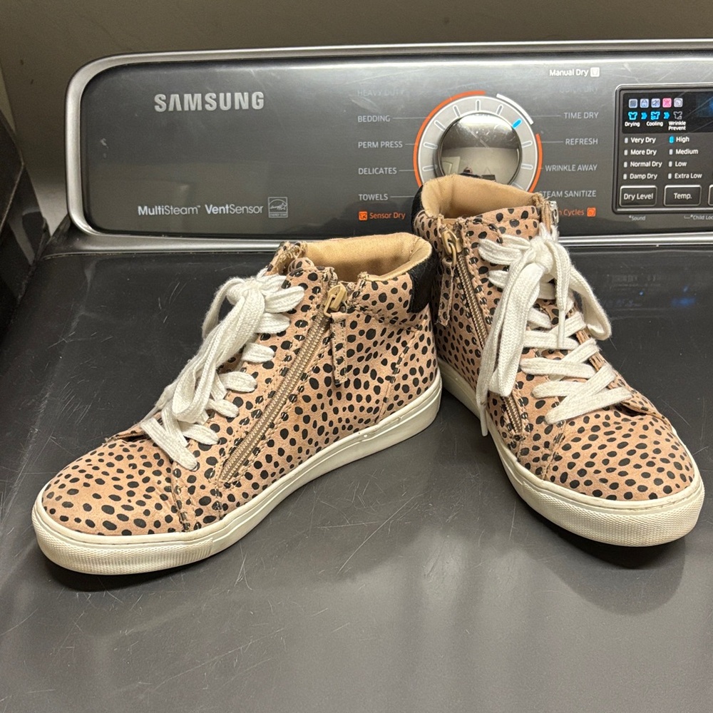 Leopard Print High-Top Sneakers